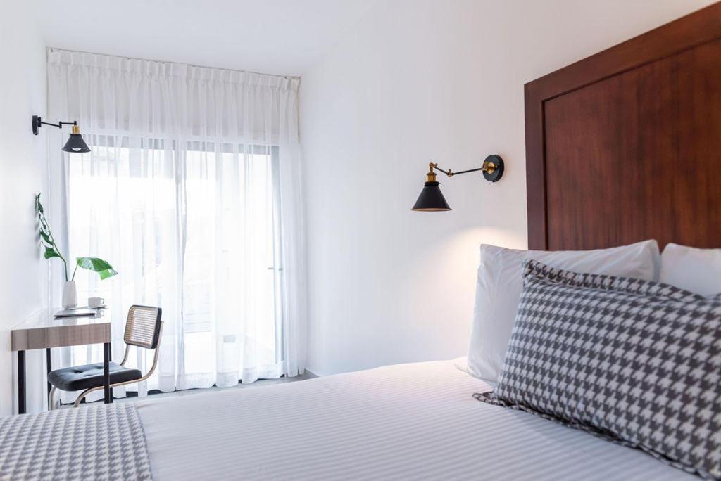 Hotel Vista Lago Buena Vista Arriba Екстериор снимка